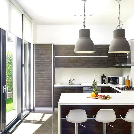 Modern Dalmatian Place Rogoznicko * Рогозница