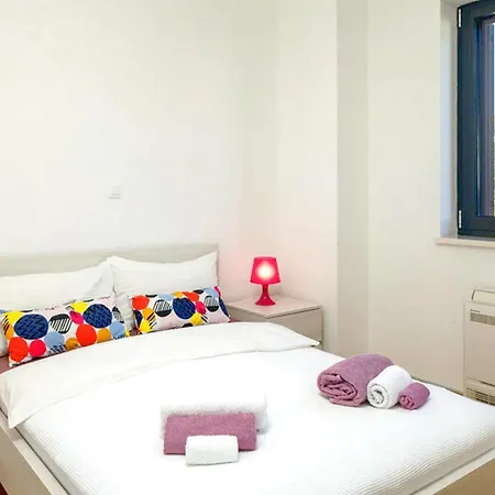 Modern Dalmatian Place Rogoznicko Апартаменты *