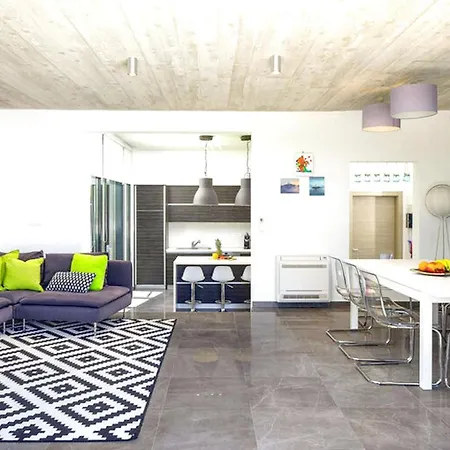 Modern Dalmatian Place Rogoznicko Апартаменты